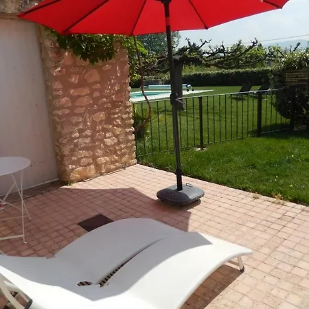 לינה וארוחת בוקר Chambres D'hotes Au Cedre De Saint-remy *