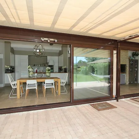 Chambres D'hotes Au Cedre De Saint-remy *