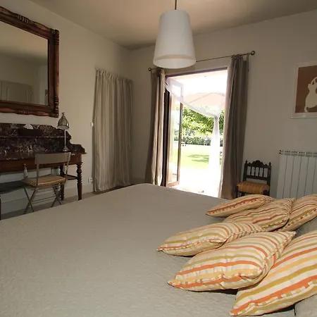 Chambres D'hotes Au Cedre De Saint-remy Panzió *